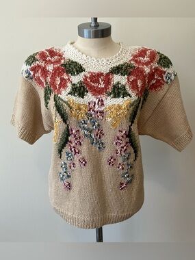 VTG Womens Tan Sz. S Sweater Embroidered Flowers Lace Crochet Short Sleeve